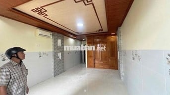 nhà Tên Lửa gần AEON BT, 4m*25m, 4tấm, 6PN có nội thất, nhà đẹp 32tr