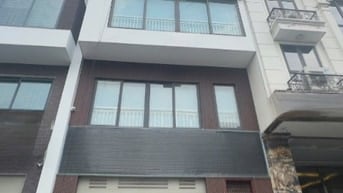 Cho Thuê Nhà Liền Kề 6 Tầng,Thang Máy đ: Nam Trung Yên,Cầu Giấy