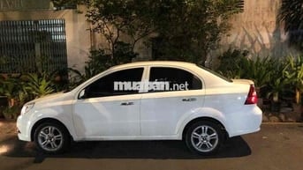 Chevrolet Aveo Trắng 5 chỗ