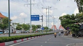 Mặt tiền Phạm Văn Đồng, 3 tầng, 6.5 tỷ