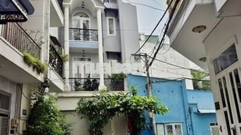 Chính chủ cần bán nhà phố 3 lầu đẹp như mới - Hẻm xe Hơi - Tân Sơn Nhì