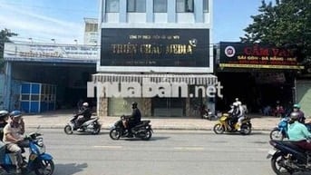 MẶT TIỀN KINH DOANH - 9 x 18 - TRỆT 3 LẦU - TRỐNG SUỐT