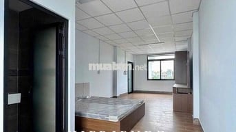 🏡CHDV GẦN TẠ QUANG BỬU Q8, Hầm xe, Thang máy, nội thất mới Gần UEH,VHU