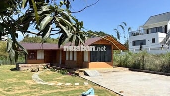 Bán Nhà tại Thị trấn, 1,23 tỷ, 200m2, 3PN, 3WC