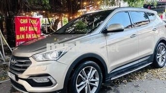 Hyundai SantaFe 7 chỗ Dầu Số tự động Vàng cát