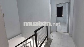 Cho Thuê nhà hẻm xe 🚗 Đường Lê trọng tấn : 4 x 15 M đúc 1 lầu đẹp:2 PN