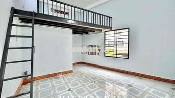 PHÒNG 35m2 GÁC CAO ngay CHUNG CƯ PICITY gần ĐH NTT - Ngã 4 Ga