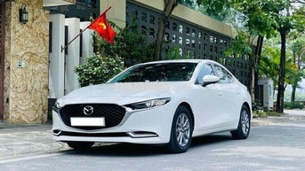 Mazda Mazda3 Luxury 2022 Trắng 50000 km