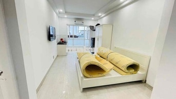 CHÍNH CHỦ CHO THUÊ STUDIO 30m2 FULL NỘI THẤT NGAY BẾN THÀNH