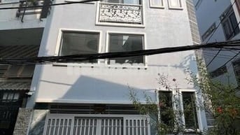 Cho thuê nhà mới 113/2A Trần Quang Diệu - 6x8m- 3 Lầu - căn góc