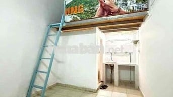 Mình về quê muốn pass lại phòng