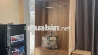 Cho Thuê Phòng Trọ Cửa Sổ Đón Sáng Thoáng Mát Ngay Sát Phố Bùi Viện