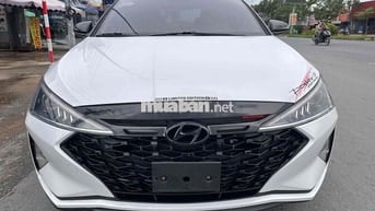 Hyundai Elantra GLS 2019 Trắng 8719 km