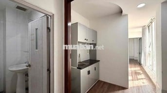 Giá Siêu Rẻ!! Cho Thuê 2PN 2WC 40m2 Full NT Thoáng Ngay THT Quận 10