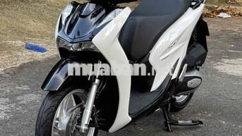 Honda SH 150i 2021 Trắng đen ( có góp nợ xấu )