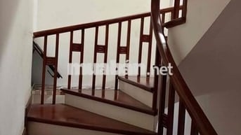 Chính chủ NHÀ THẠCH BÀN LONG BIÊN HÀ NỘI tổ 16 32m