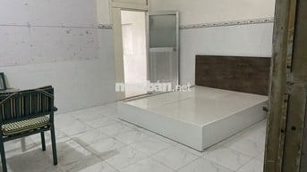 Cho thuê phòng nhà mặt tiền Điện Biên Phủ