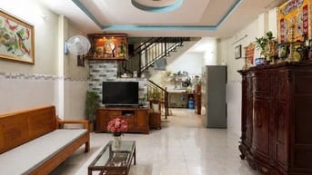 4x10, nhà có 1 lầu, hẻm xh đường Hương Lộ 2, giáp Phan An