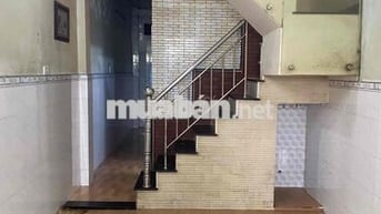 cho thuê nhà giá rẻ ngay kcn vĩnh lộc thới hoà lầu suốt có nc sạch