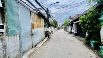 CHỦ CẦN BÁN ĐẤT CÓ NHÀ C4_HẺM ÔTÔ THÔNG_GẦN CÔNG VIÊN_NGANG 6,2M