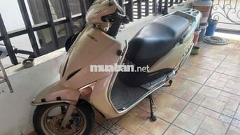 Honda Lead 2011 Vàng kem nguyên bản nữ dùng