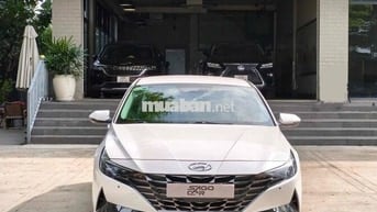 Hyundai Elantra 2024 2.0 Cao Cấp Trắng 20.000km