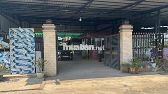CHO THUÊ NHÀ VƯỜN 300M2 Ở TRƯỜNG BÌNH - MỸ LỘC CẦN GUỘC - DT: 10x30M