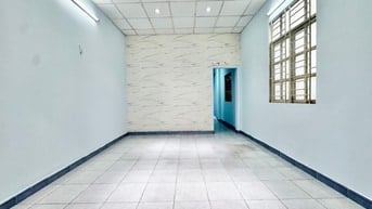 BÁN NHÀ 3 TẦNG - BÙi VĂN BA QUẬN 7 - NGANG 4.2M NỞ HẬU XE HƠI ĐỖ CỮA 