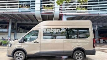 Ford Transit Premium Lướt 2 Vạn Giá 8₫