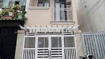 Cho thuê nhà nguyên căn đường Lý phục man quận 7