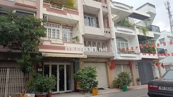 Cho thuê nhà mặt tiền 4x21 đúc 4 tầng đường 7A gần nhà thờ Paolo 