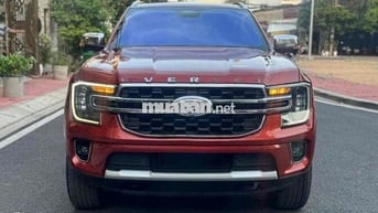 Ford Everest Titan 4x2 2023 Đỏ 30.000 Km