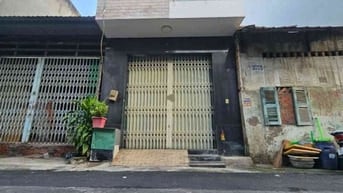 Bán gấp Nhà đẹp 2 Tầng Tỉnh Lộ 10, 56m2, hẻm 7M thông xe tải tránh 3t9