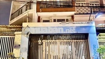 nhà Mt đường số khu Mả Lò bhhA q Bình Tân DT 4❌14 trệt 2 lầu 5pn3wc ,