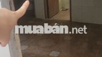 Chia 2 phòng trong nhà khu an ninh