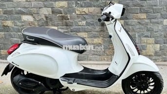 Piaggio Vespa Primavera 2017 iGet Trắng