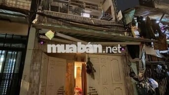 chính chủ bán TK9/4 võ văn kiệt ~ 29m2 ~ 2 Tầng ~ Nội thất đầy đủ 
