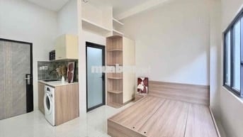 Khai trương nhà mới studio cửa sổ trời siêu thoáng còn mùi đồ mới