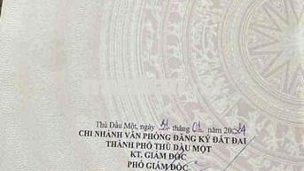 BÁN NHÀ 1TRÊT 2 LẦU ĐƯỜNG NHỰA 5M.phú hoà.tdm