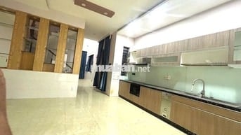 CHÍNH CHỦ BÁN NHÀ PHỐ HÓC MÔN • HẺM NHỰA XE HƠI 10 TỶ 190
