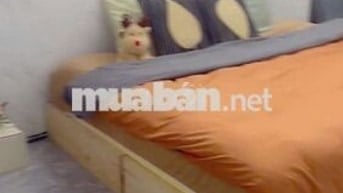 Cho thuê nhà trệt. Đường Bùi Viện Phường Phạm Ngũ Lão.Quận 1