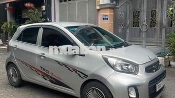 Kia Morning Máy 1.2 Số sàn Bạc 5 chỗ