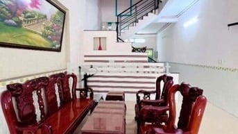 Nhà 1 trệt 2 lầu KDC Long Thịnh – Full nội thất