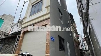 Cho thuê nhà riêng 193/64 Phú Diễn, 11 triệu, 30m2, 3PN, 4WC, 5 tầng