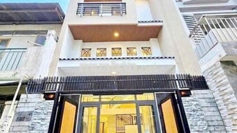 🛑Nhà mới sang trọng, cách 30m ra hẻm ô tô, 5 tầng (4.6x13m)