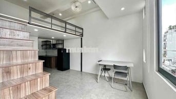 TRỐNG LẠI CĂN HỘ DUPLEX THÁNG MÁY SIÊU RỘNG TẠI TÂN BÌNH