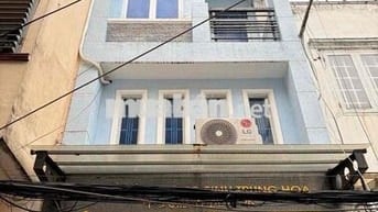 cho thuê nhà nguyên căn.2pn2wc Vườn chuối Q3