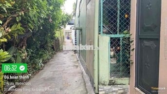 Nhà Ở Ngay Trung Tâm Thương Mại Rạch Sỏi