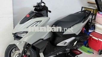 Honda Vario 160 ABS Xám 15k km