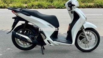 Honda SH 2016 Trắng Smartkey